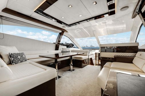 Galeon 550 Fly image