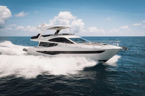 Galeon 550 Fly image