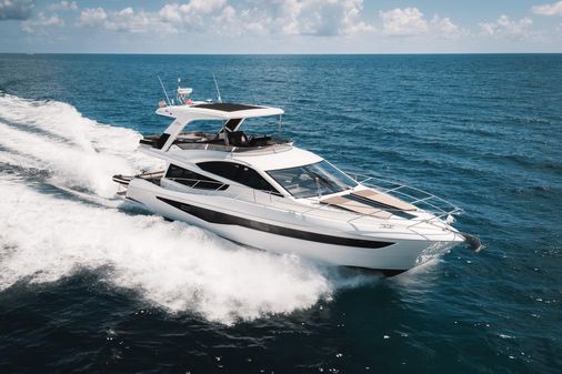 Galeon 550 Fly image