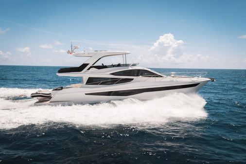 Galeon 550 Fly image