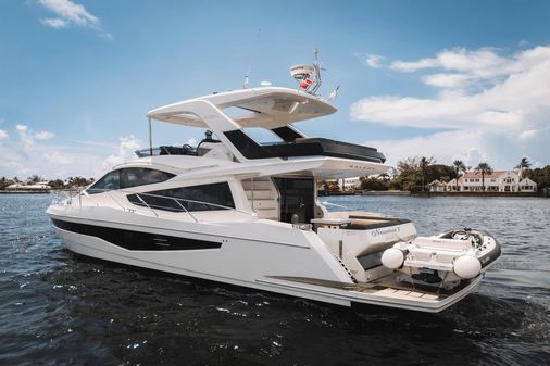 Galeon 550 Fly image