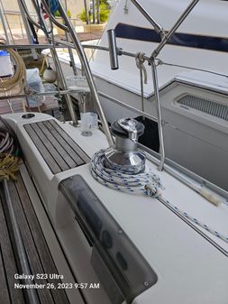 Beneteau Oceanis Clipper 393 image