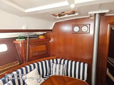 Beneteau Oceanis Clipper 393 image