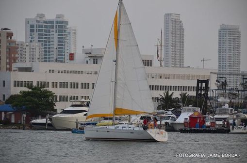 Beneteau Oceanis Clipper 393 image