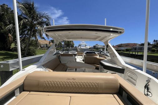 Sea Ray 310 SLX OB image