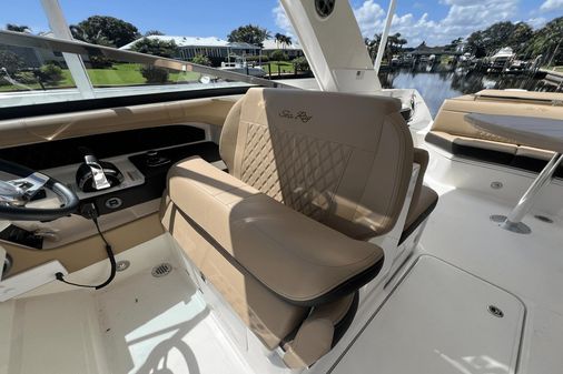 Sea Ray 310 SLX OB image