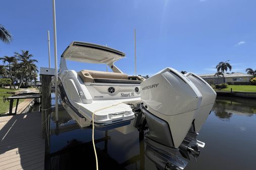 Sea Ray 310 SLX OB image