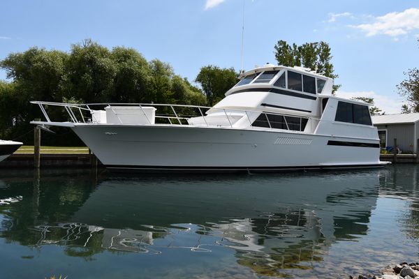 Viking 54 Sports Yacht - main image
