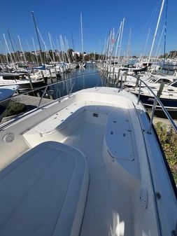 Boston Whaler 270 Dauntless image