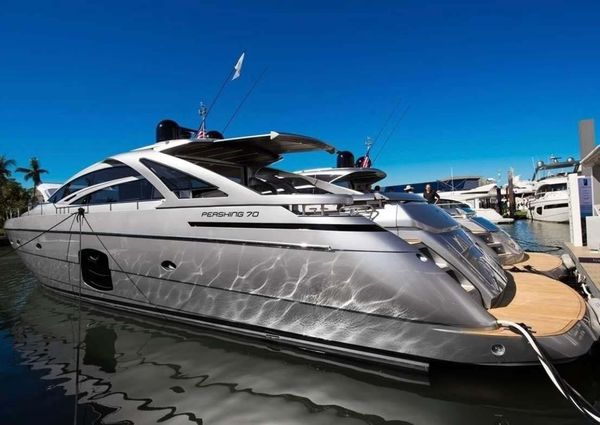 Pershing 70 image