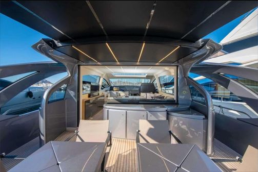 Pershing 70 image