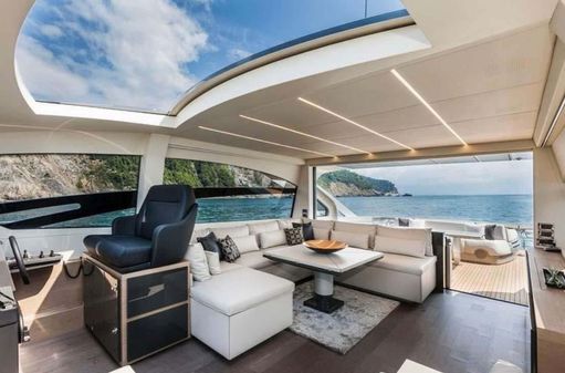 Pershing 70 image