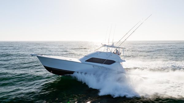 Hatteras 60 Convertible image