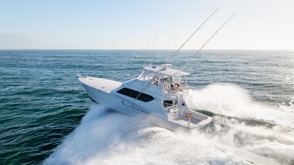 Hatteras 60 Convertible image