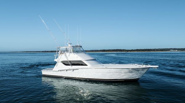 Hatteras 60 Convertible image