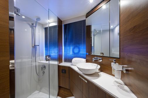 Princess V65 image