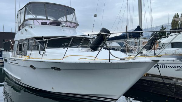 Ocean Alexander 390 Sundeck