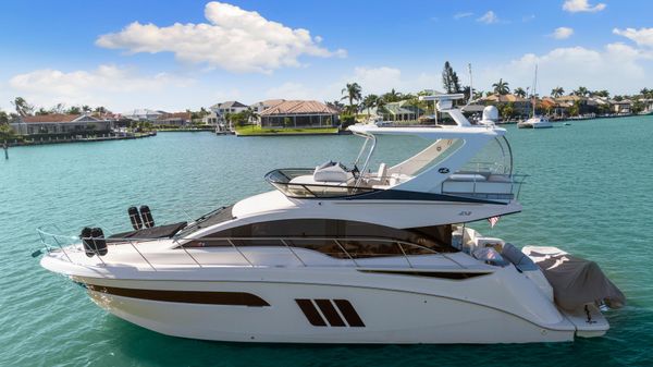 Sea Ray Fly 510