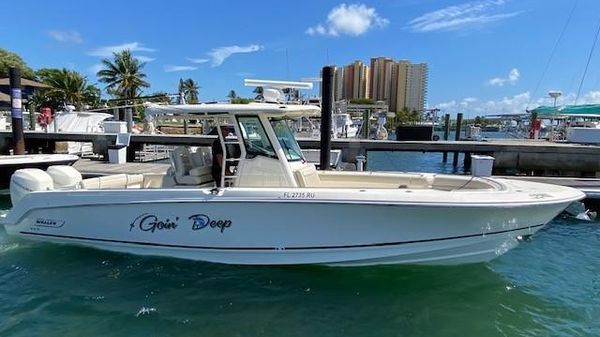 Boston Whaler 330 Outrage