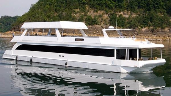 Stardust Cruisers Custom Luxury Houseboat
