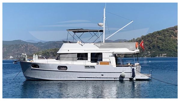 Beneteau Swift Trawler 44 image