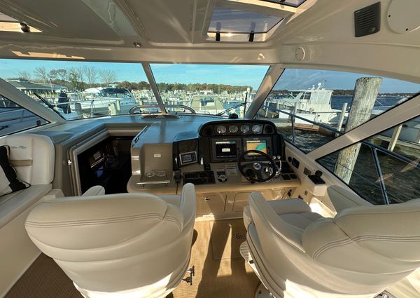 Sea Ray 48 Sundancer image