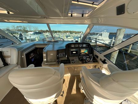 Sea Ray 48 Sundancer image