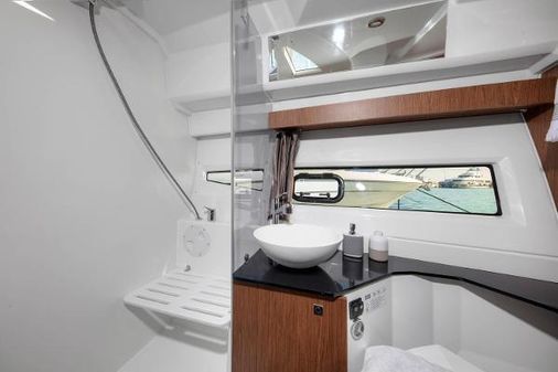 Jeanneau NC-WEEKENDER-1095 image