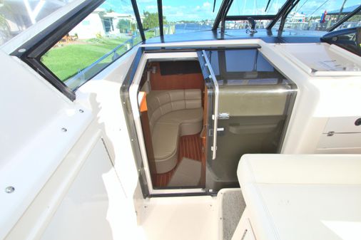 Tiara Yachts 4000 Express image