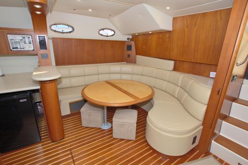 Tiara Yachts 4000 Express image