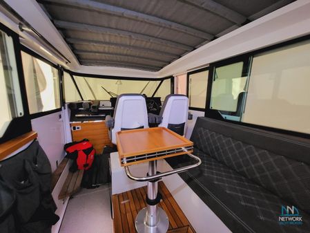 Axopar 37 M (Forward Cabin) image