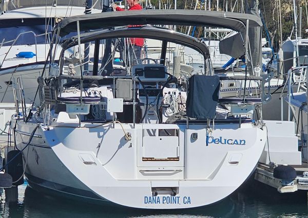 Catalina 355 image