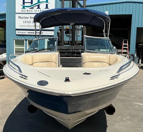 Sea-ray 230 image