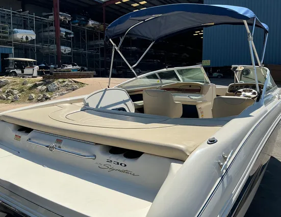 Sea-ray 230 image