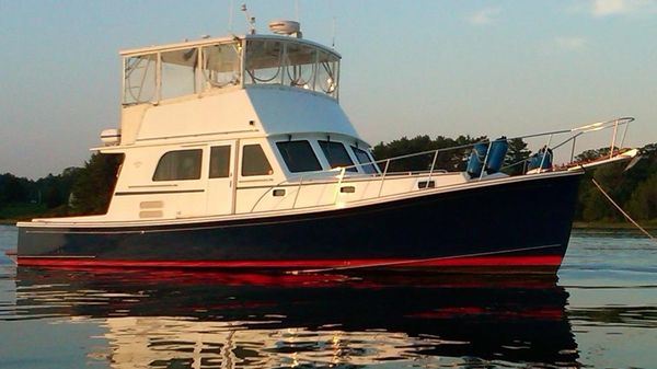 Duffy 42 Flybridge Cruiser (finished and launched in 1999) 
