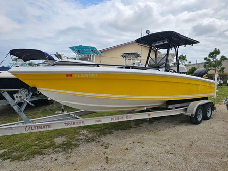 Concept 27-CENTER-CONSOLE-WITH-TRAILER image