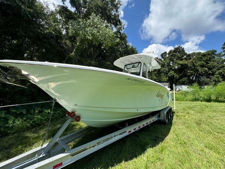 Sea Hunt Gamefish 30 Forward Seating image