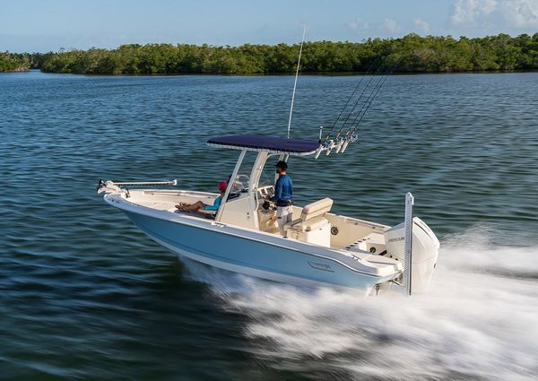 Boston-whaler 220-DAUNTLESS image