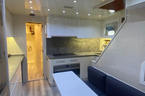 Mangusta 108 image