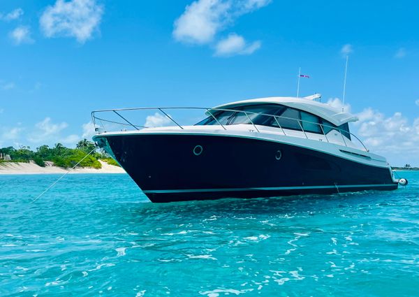 Tiara Yachts 53 Coupe image