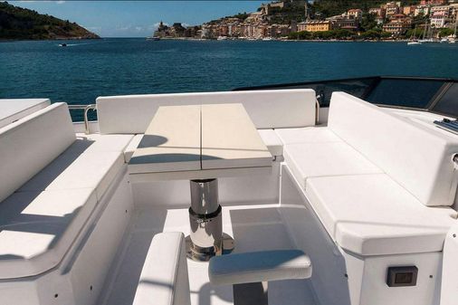 Sundeck-yachts 620 image