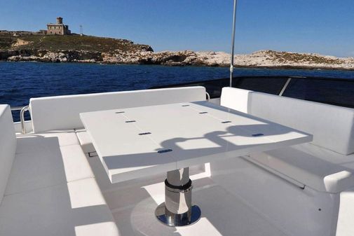 Sundeck-yachts 620 image