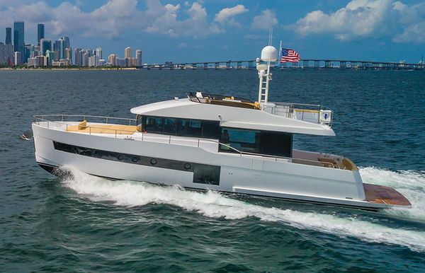 2025 Sundeck Yachts 620