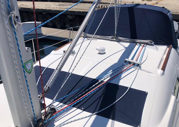 Beneteau 373 image