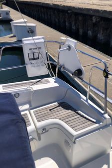 Beneteau 373 image