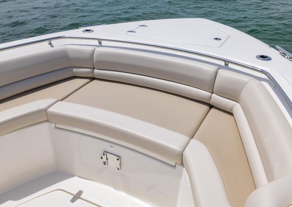 Boston Whaler 330 Outrage image