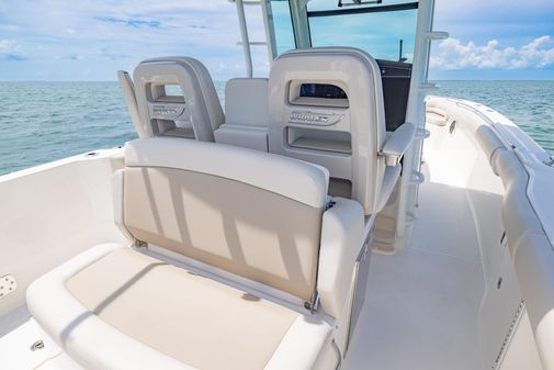 Boston Whaler 330 Outrage image