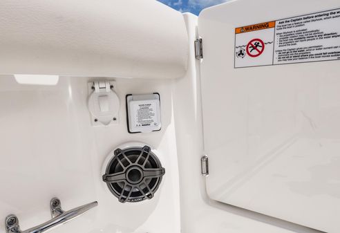 Boston Whaler 330 Outrage image