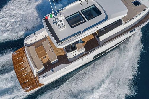 Sundeck-yachts 430 image