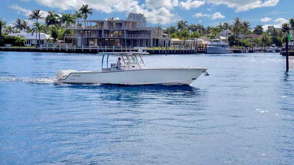 Mako 414 CC Bluewater Family Edition image